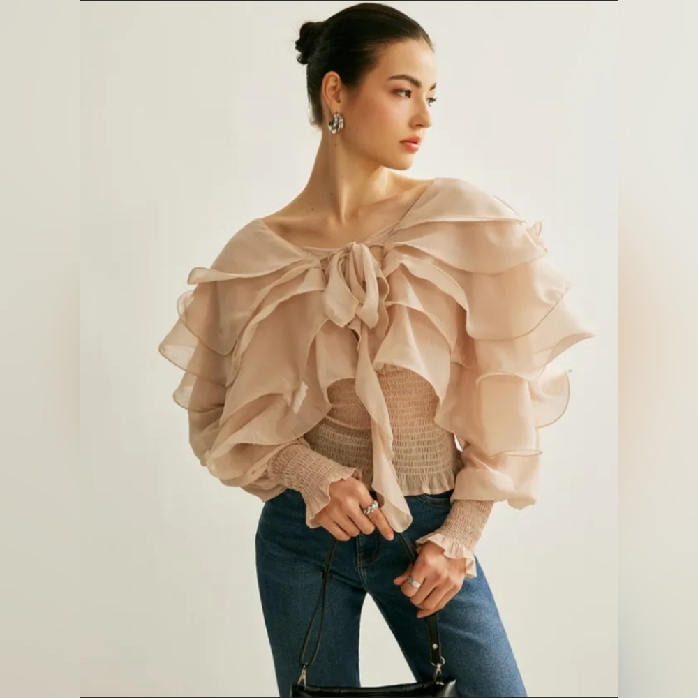 Commense Semi-Sheer Chiffon Ruffle Backless Top Woman's Size M Color Apricot NIP